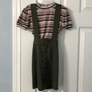 Green skirt and striped top size 4/5  in excellent condition